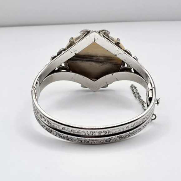 Whiting & Davis Vintage Signed Agate Silver Tone Southwestern Hinge Bracelet - Picture 5 of 11